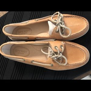 NWOT Women’s Sperry Topsider